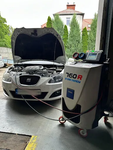 AUTO-ADI Mechanika Pojazdowa Tłumiki i Serwis Opon